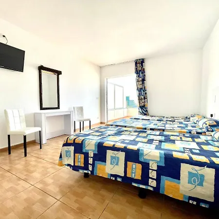 Estudio Cs Con Wifi, Bien Comunicado, Puerto De La Cruz *