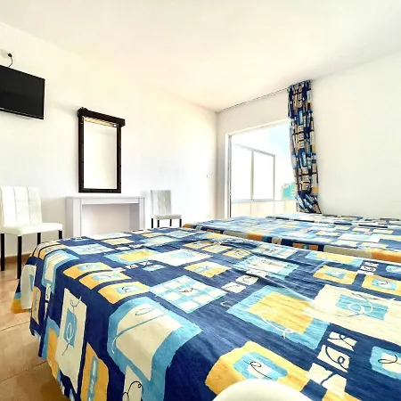 Estudio Cs Con Wifi, Bien Comunicado, Puerto De La Cruz *