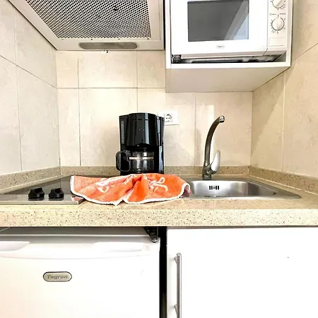 Estudio Cs Con Wifi, Bien Comunicado, Puerto De La Cruz *